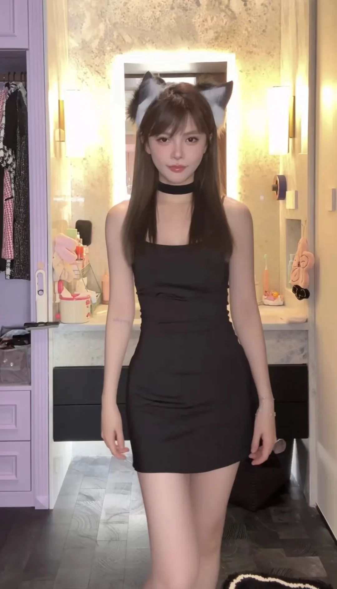 周淑怡直播间请教如何跳擦边舞!网友热评:可飞?周淑怡怒怼:飞你老木!