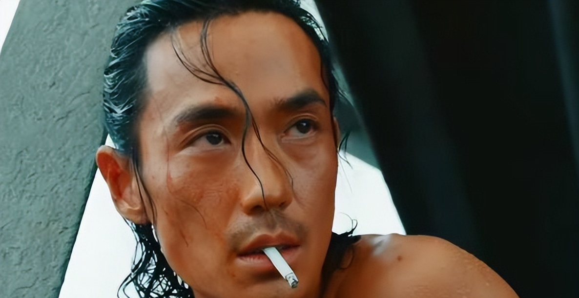 严查祖上三代！《东极岛》被人民日报“点名”，更恶心的还在后面__严查祖上三代！《东极岛》被人民日报“点名	”，更恶心的还在后面